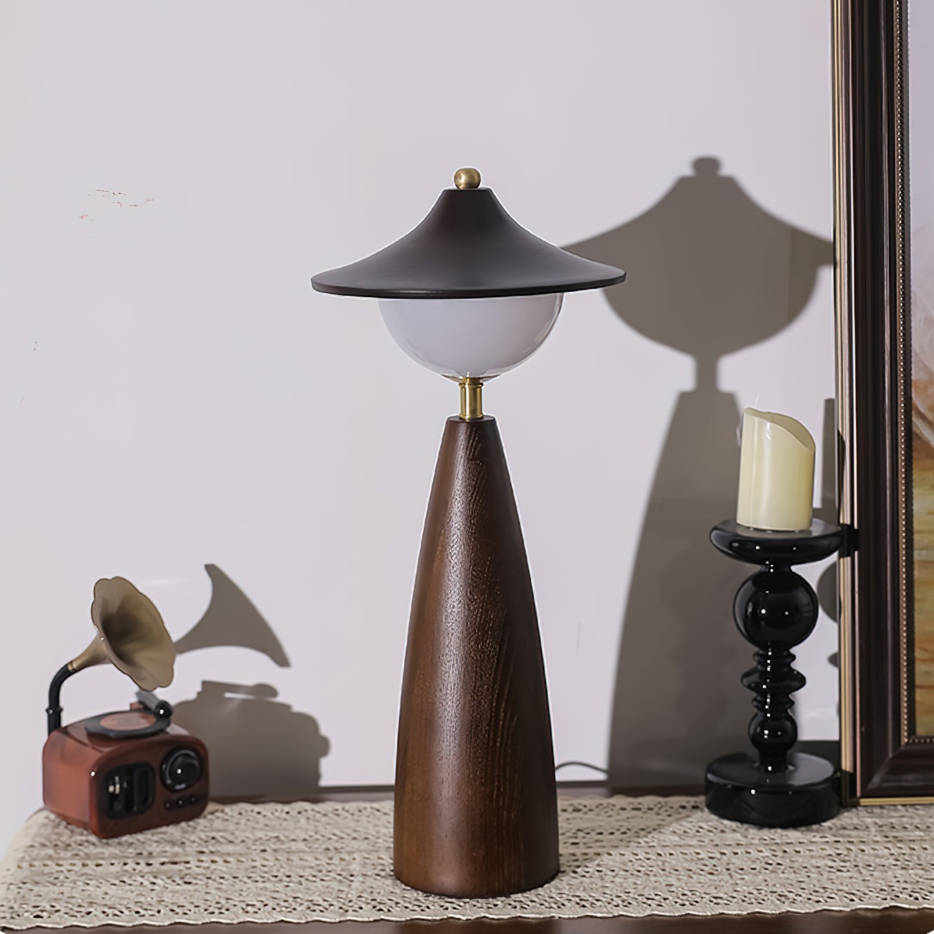 French Retro LED Bedside Table Lamp for Bedroom M225