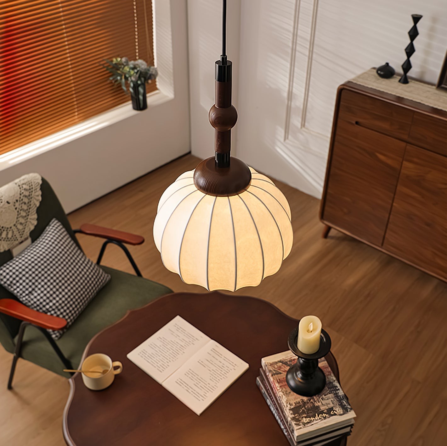 Silk Globe Pendant Lamp M411