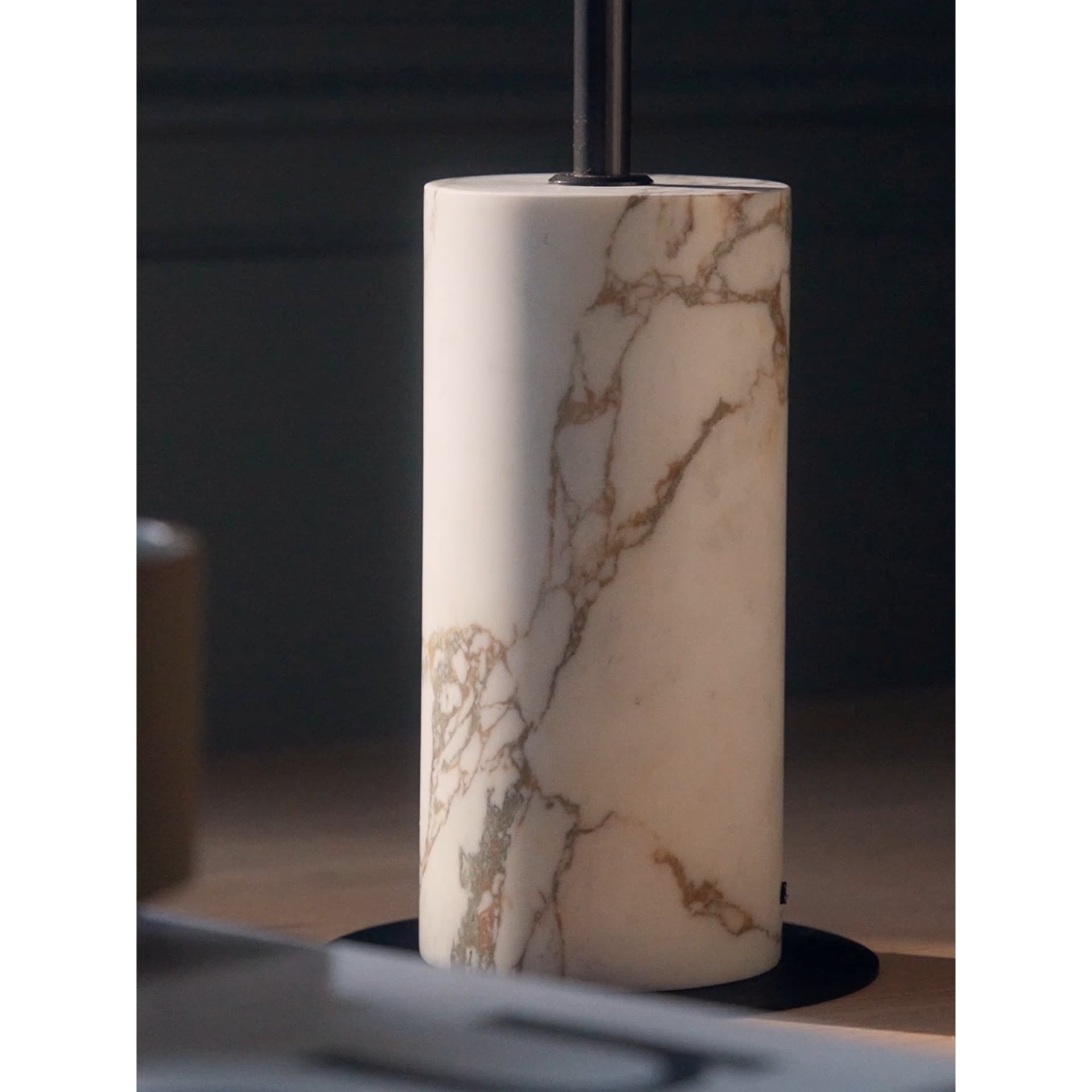 Kobi Floor Lamp T1928
