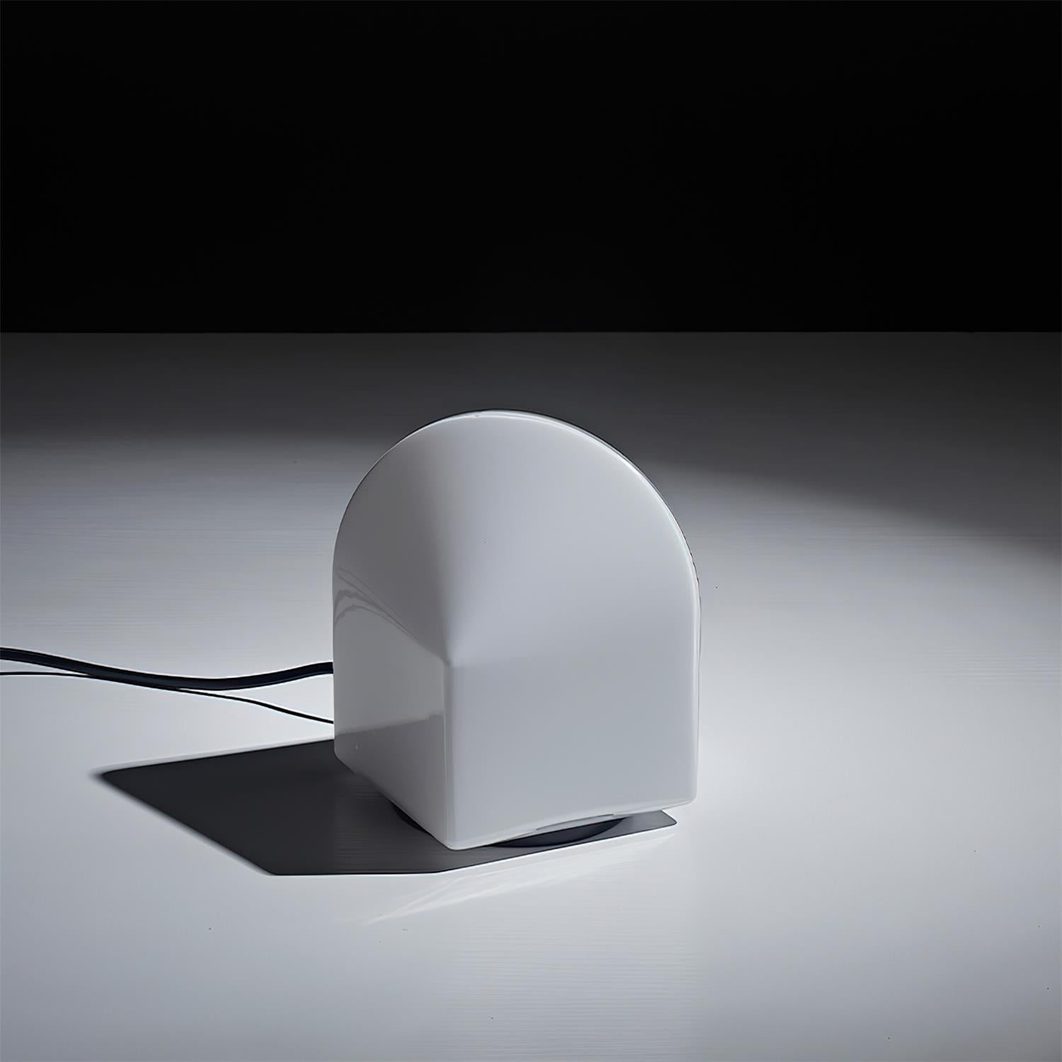Parade Table Lamp T1448
