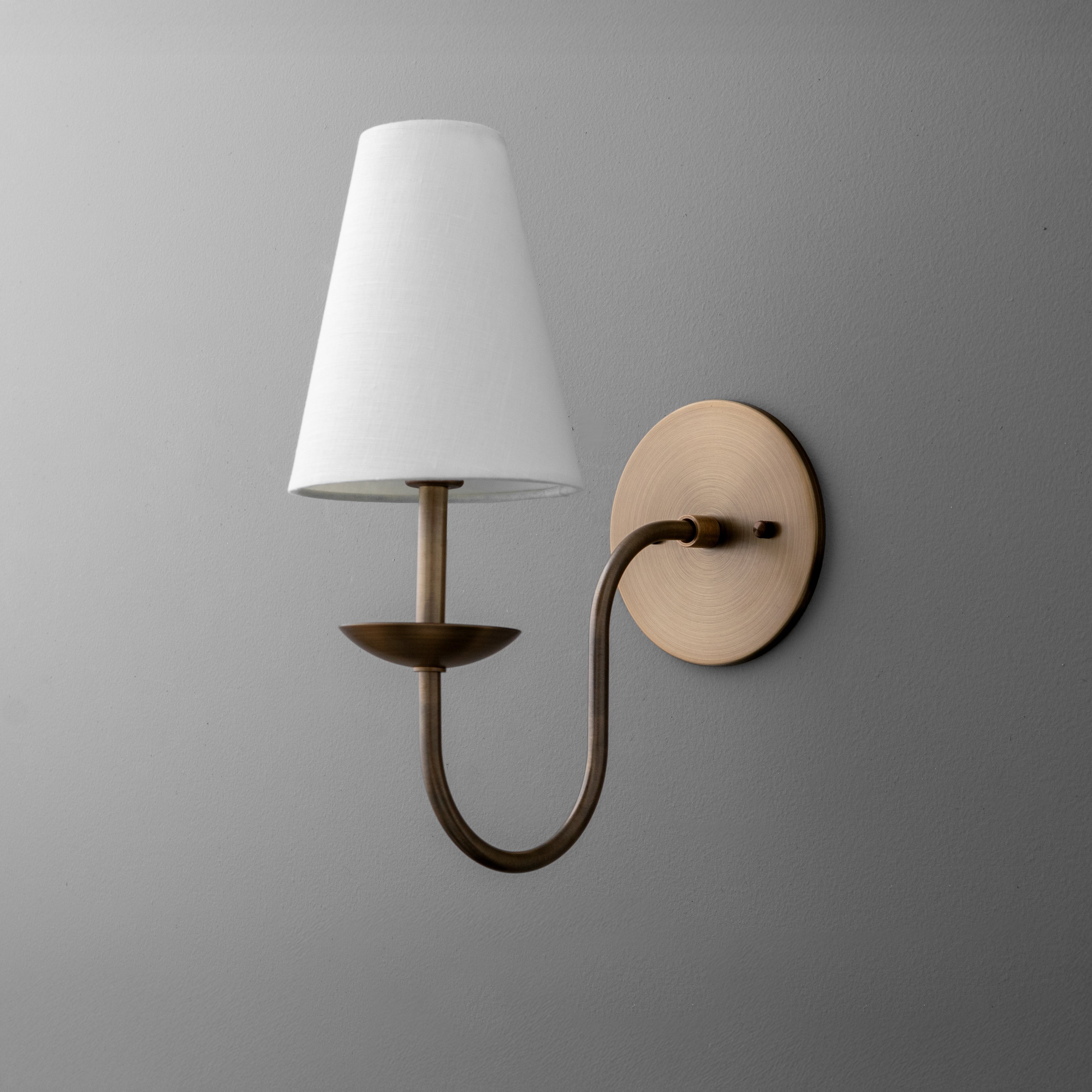 Curva Modern Geometric Wall Sconce – Ambient Lighting for Living Room T398