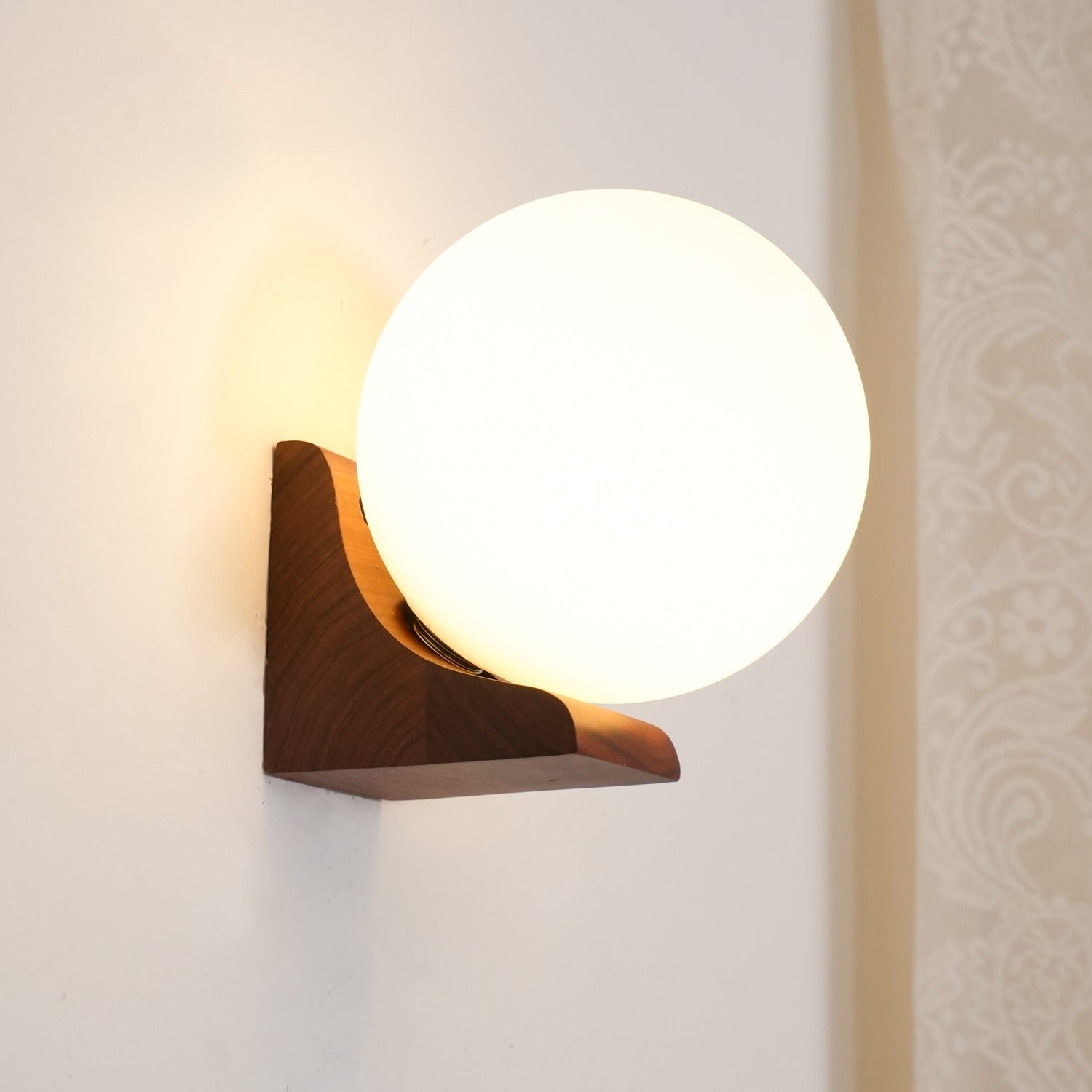 Minimalist Wooden Geometric Bracket Glass Globe Wall Lamp M371