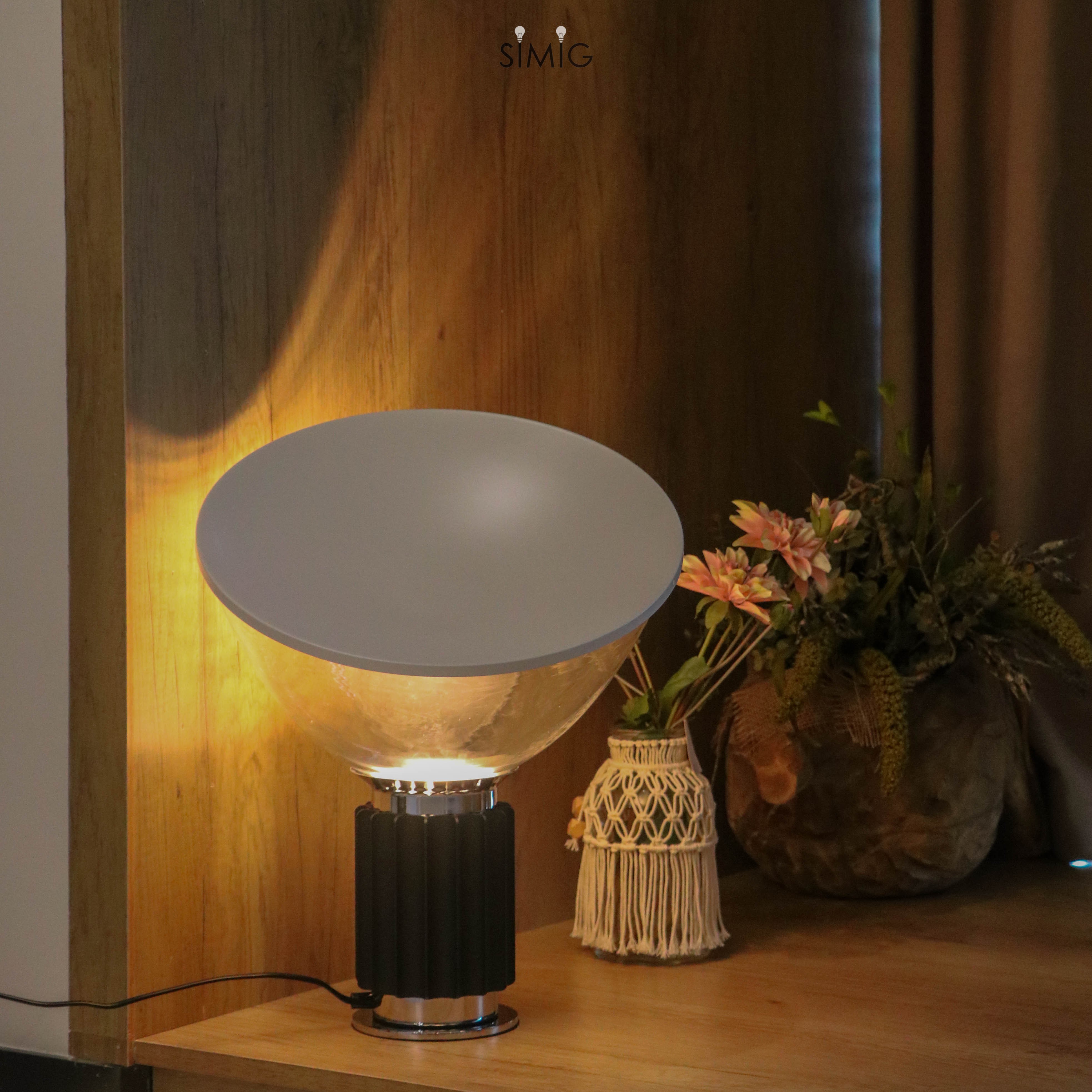Bowlum Table Lamp - Designer Glass Table Lamp for Bedroom