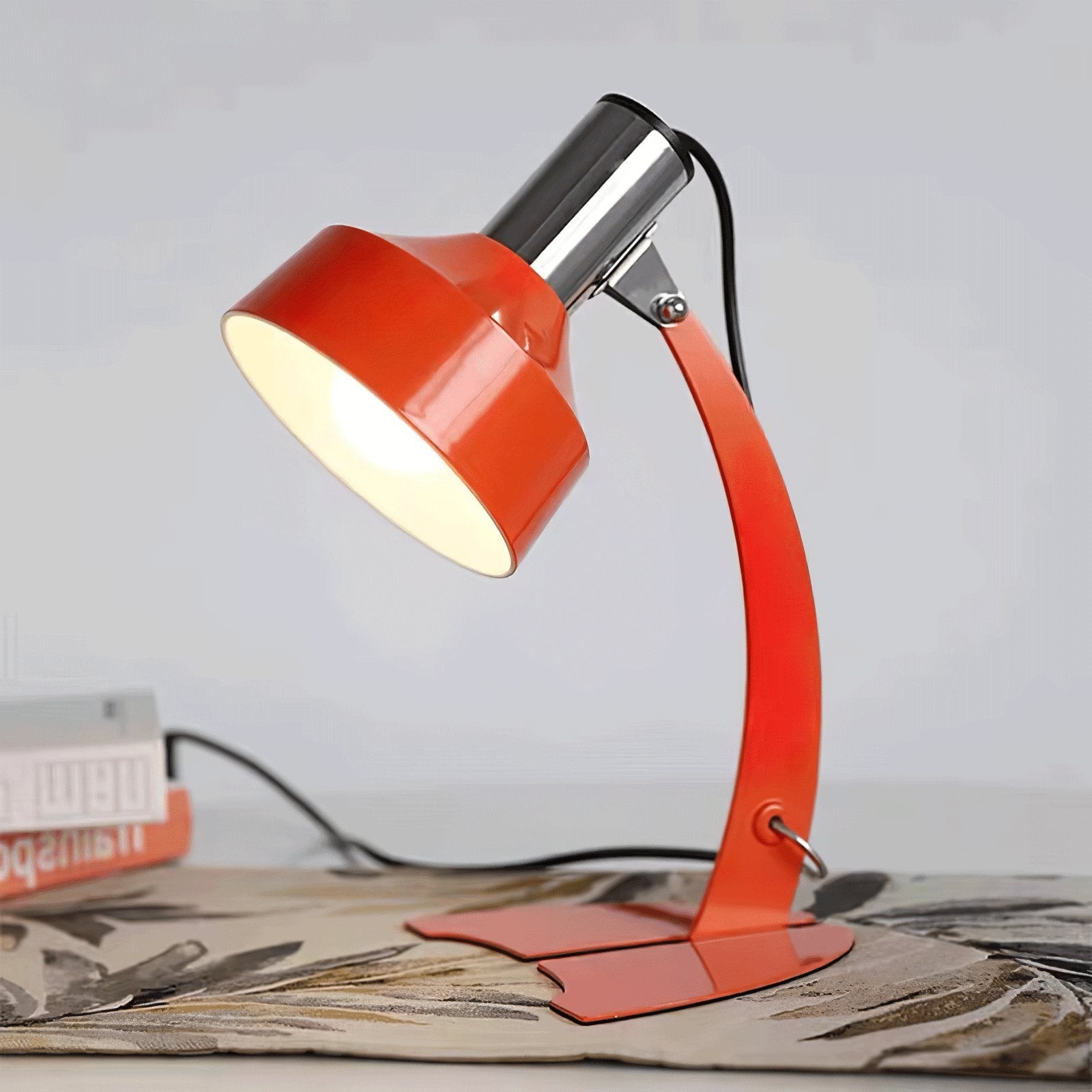 Fish Tail Arch Table Lamp M488