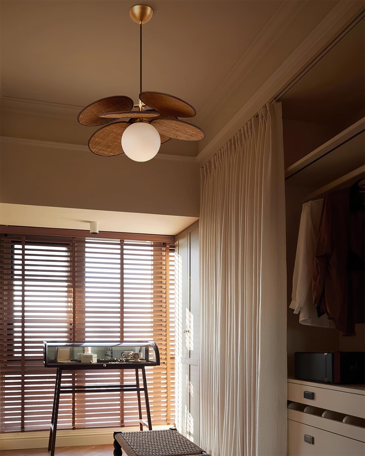 Medieval Rattan Pendant Lamp P042