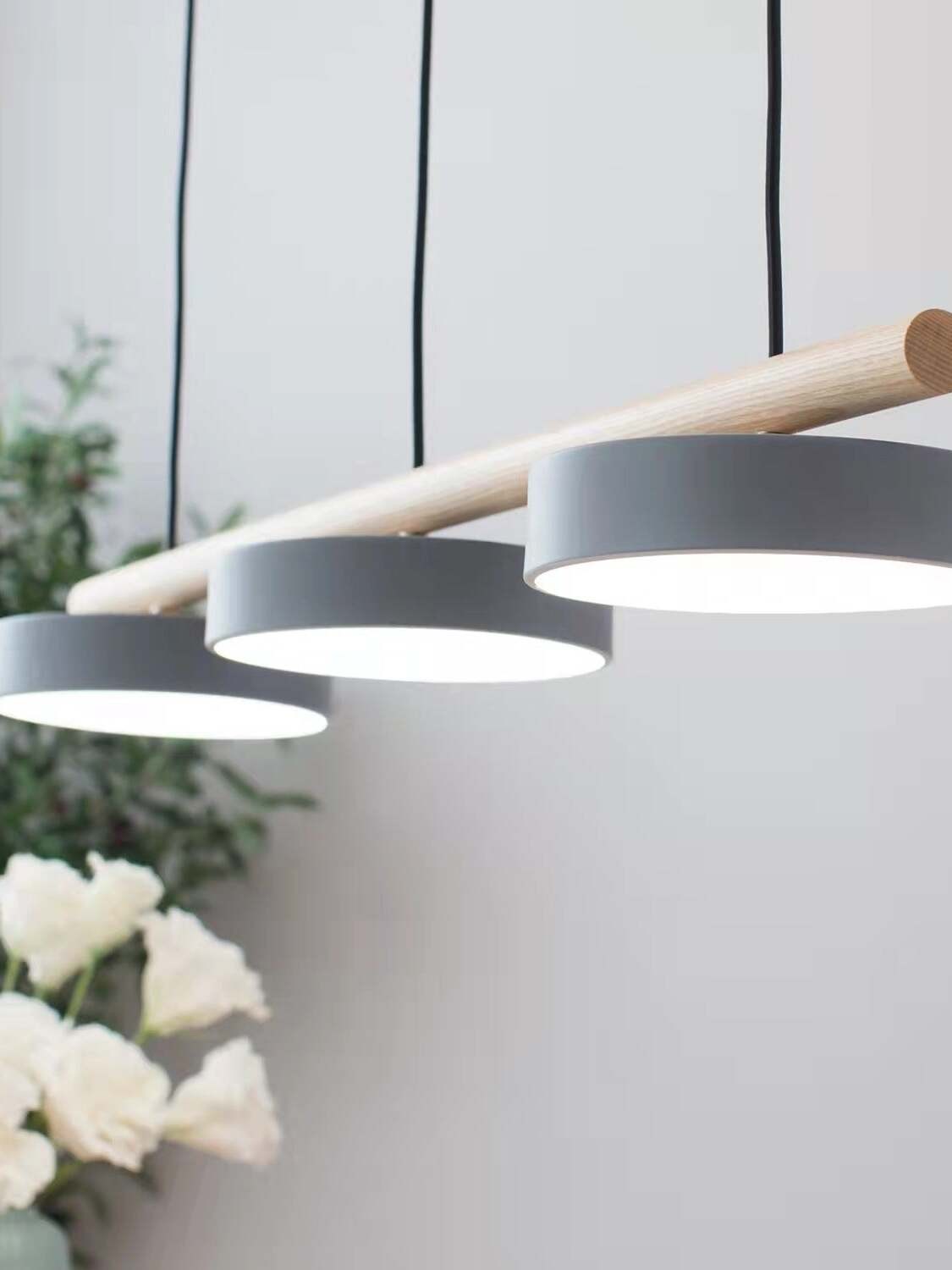 Creative Branch Bird Shaped Pendant Lamp G01