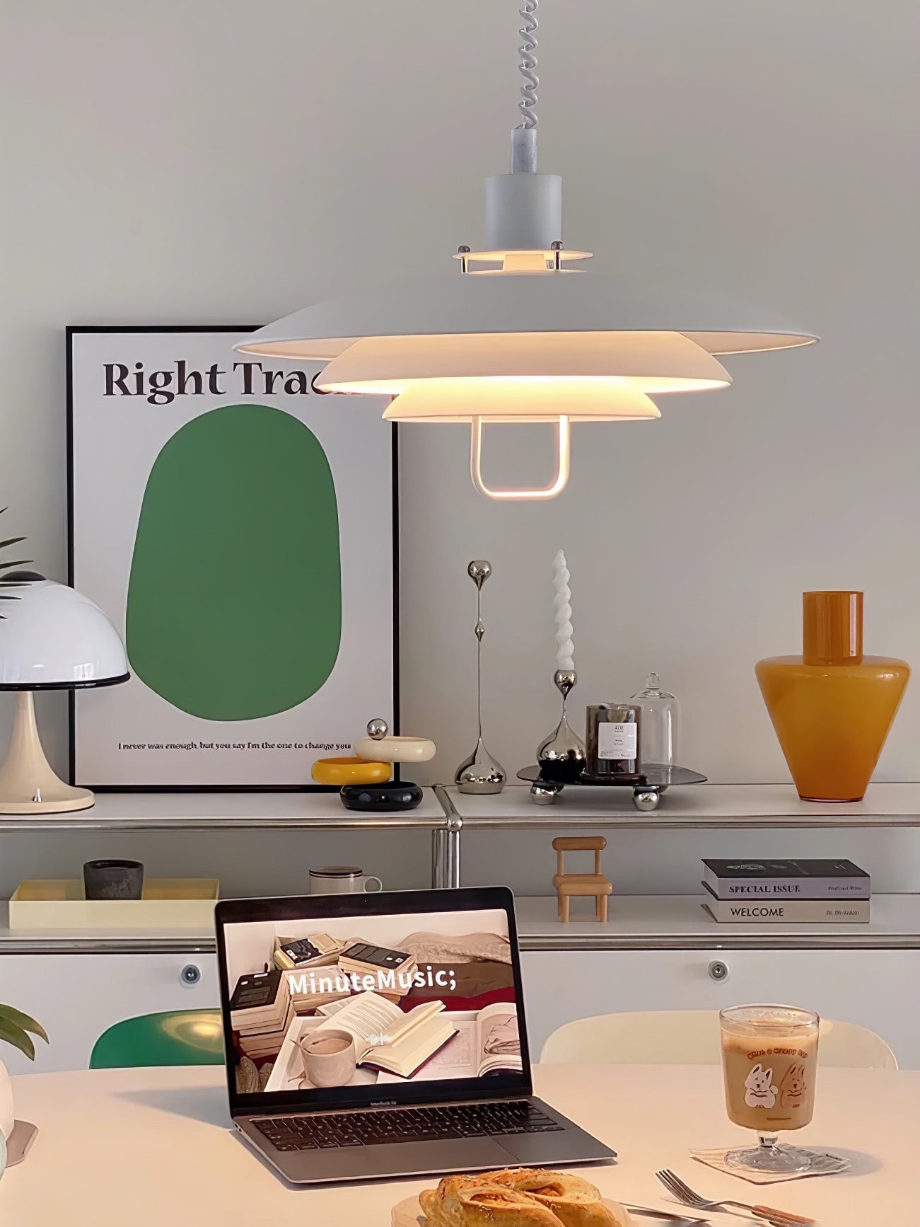 Danish Lifting UFO Pendant Lamp M426