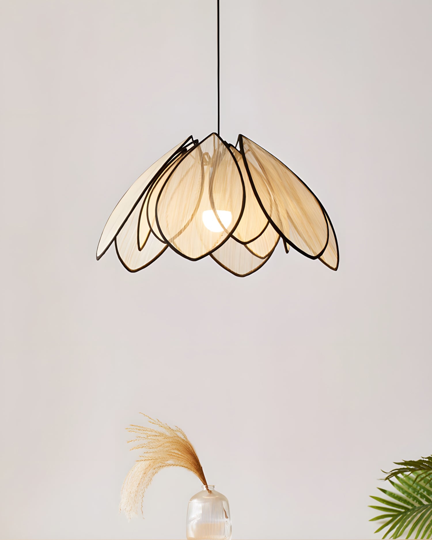Petaline Veil Pendant Lamp T1555