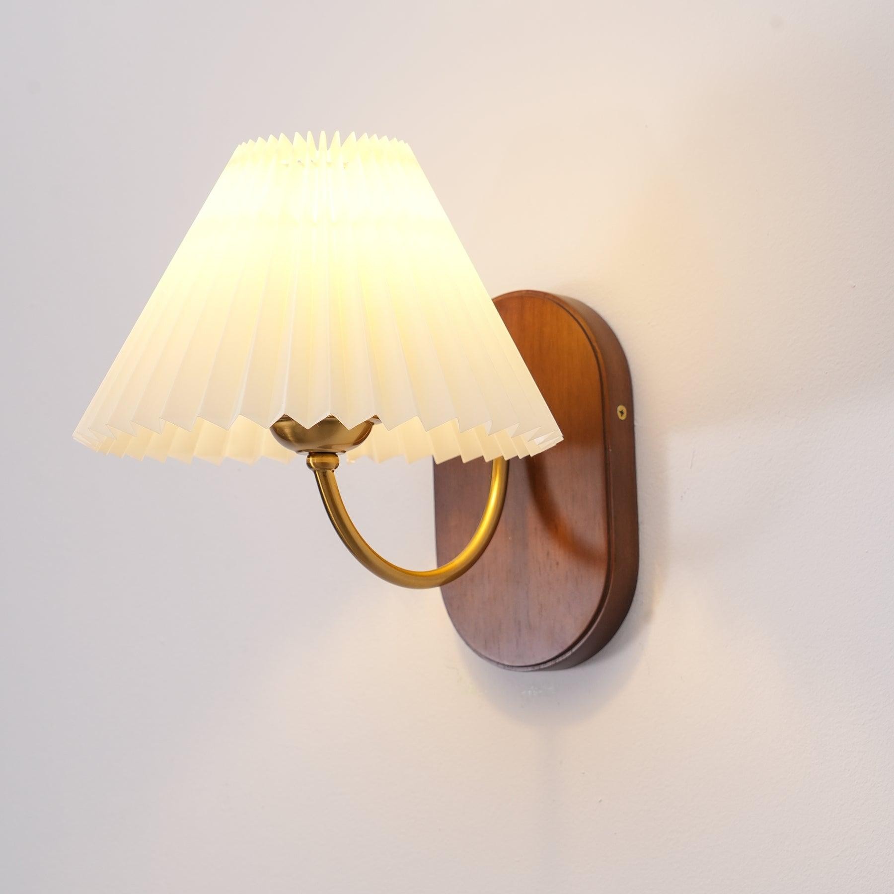 Modern Fashion Wall Lamp for Bedroom M49