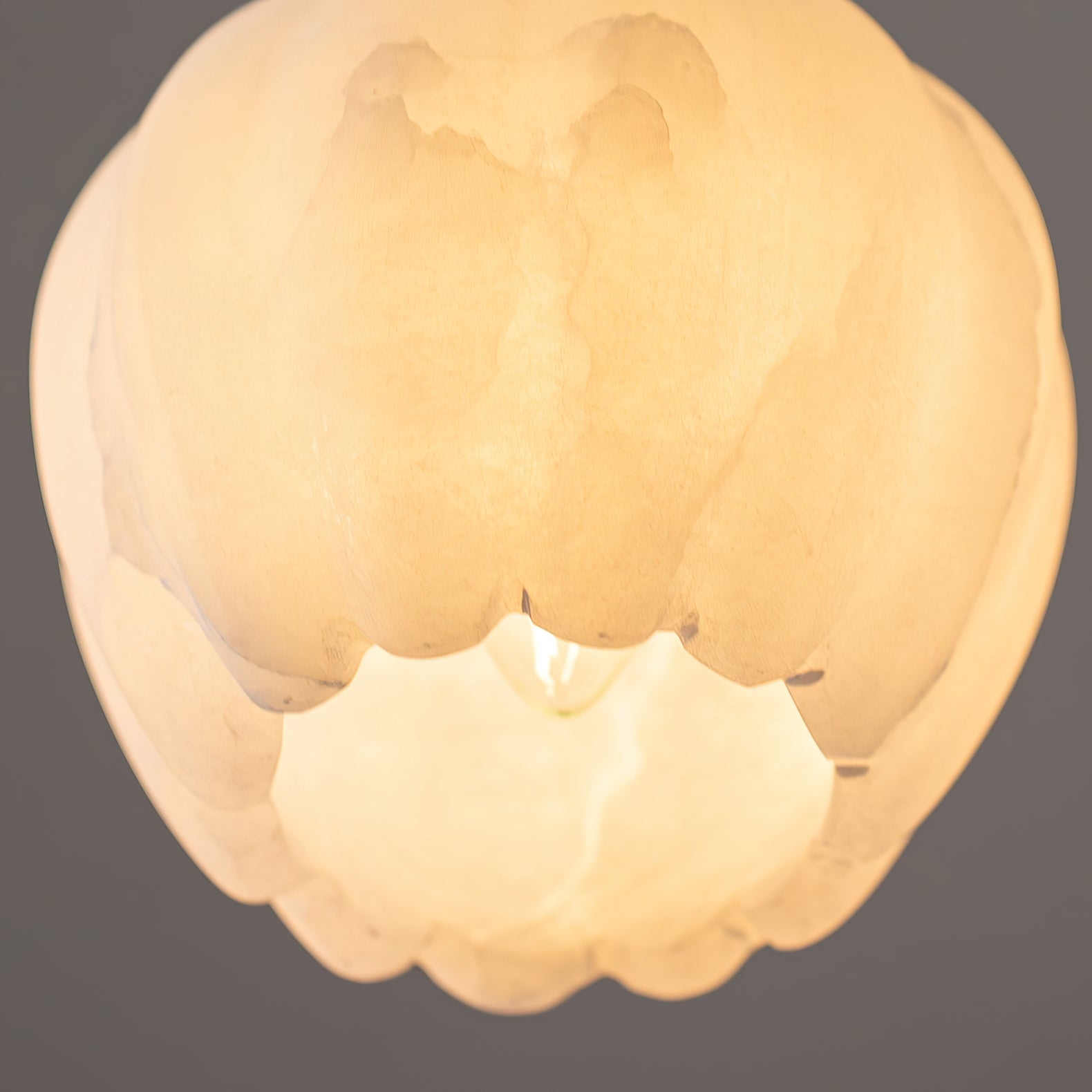 Lilin Alabaster Pendant Light T1648