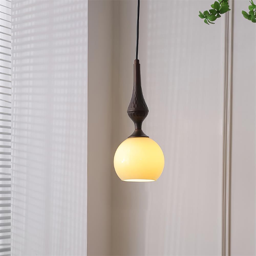 Modern Simple Cream Smooth Small Pendant Lamp M163