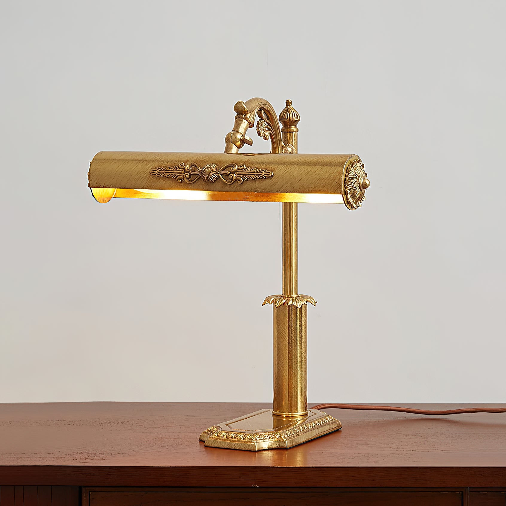 Piano Mate Table Lamp T1970