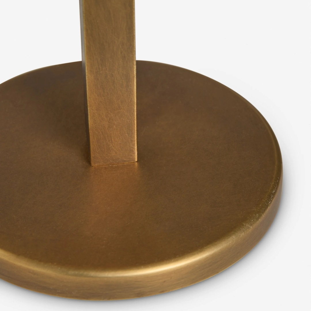 Aurecyl Table Lamp - Sleek Tapered Metal Table Lamp in Vintage-Style Finish for Living Room T674