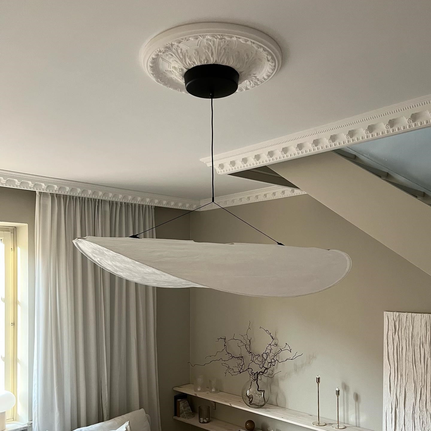 Tense Pendant Lamp - Contemporary Silk Design for Dining Area S51