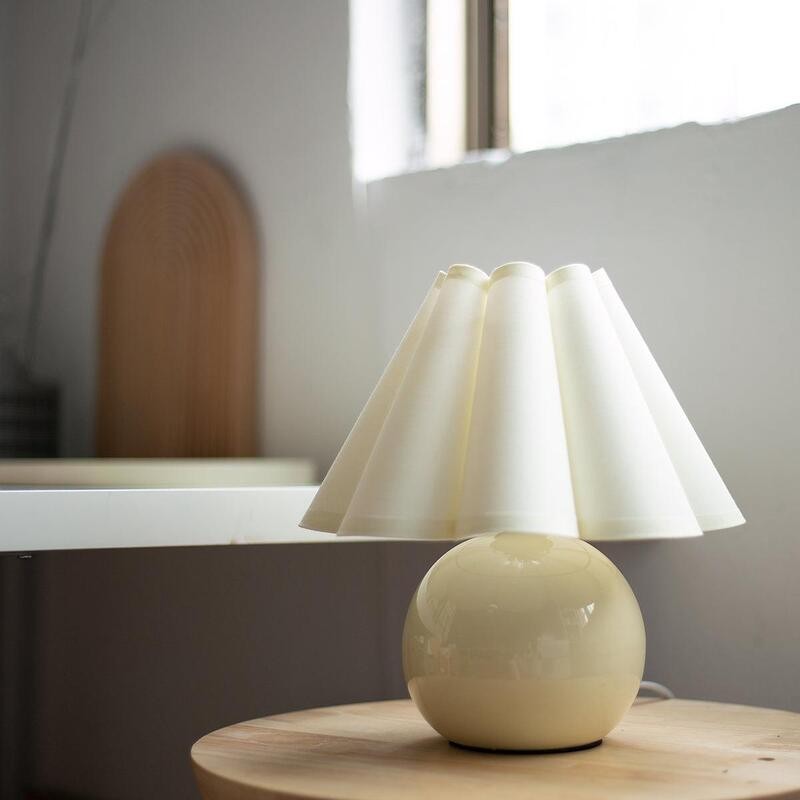 Scandinavian Vintage Table Lamp for Bedroom