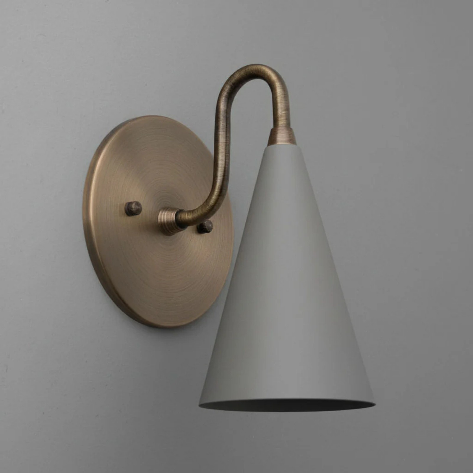 Minimalist Tall Brass Triangular Wall Lamp S307