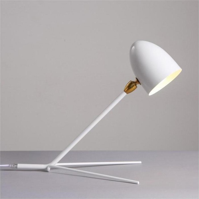Solavo Tripod Table Lamp - Modern Minimalist Metal Design for Desk