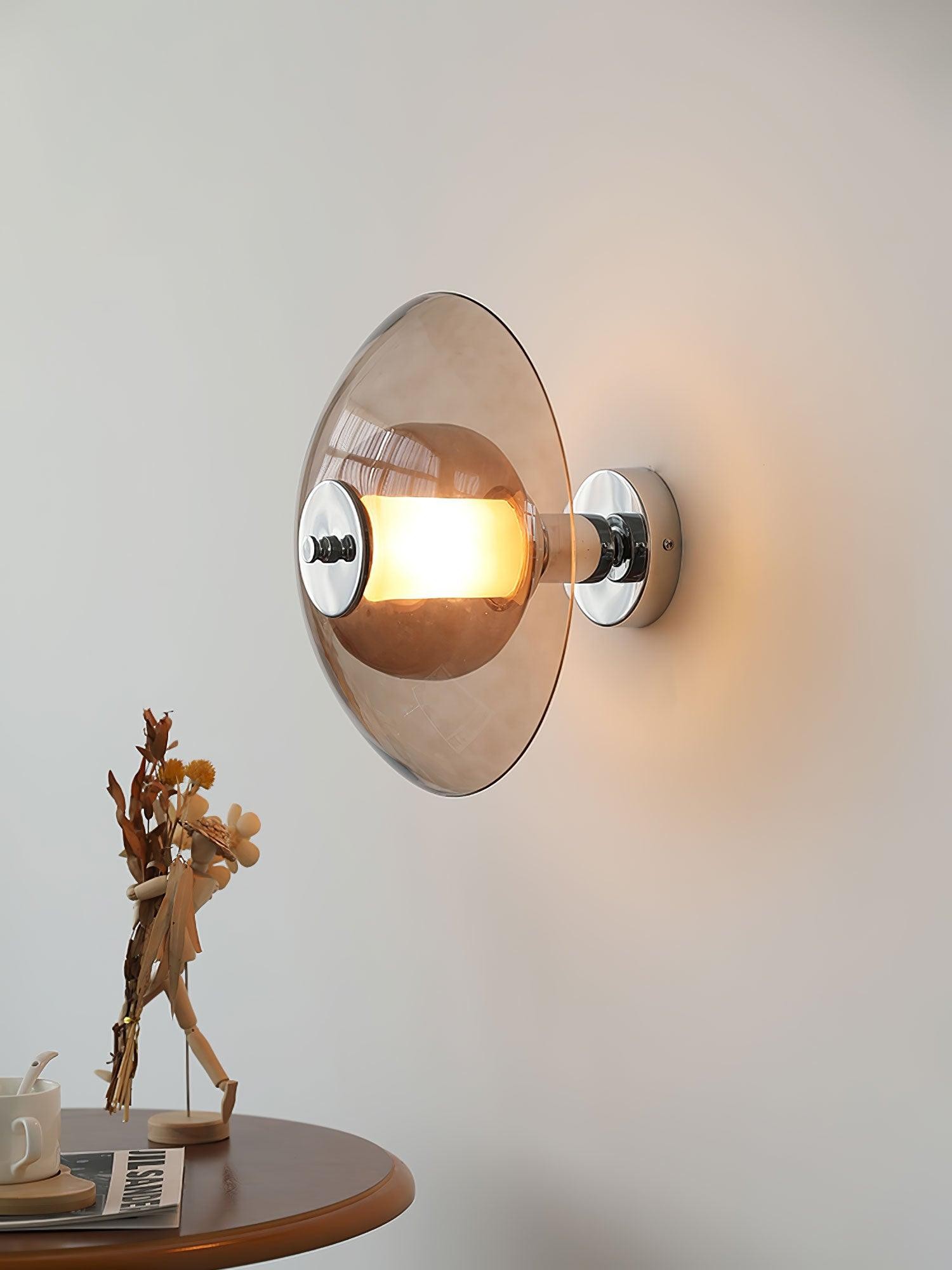 Flying Saucer Plug-in Wall Light M365
