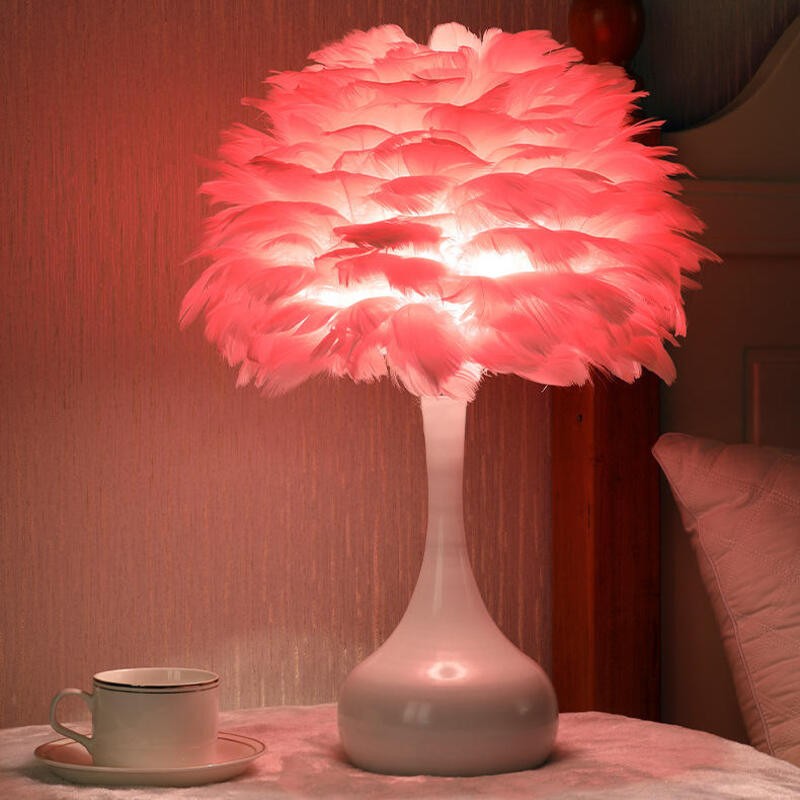 Modern Feather Table Lamp for Bedroom