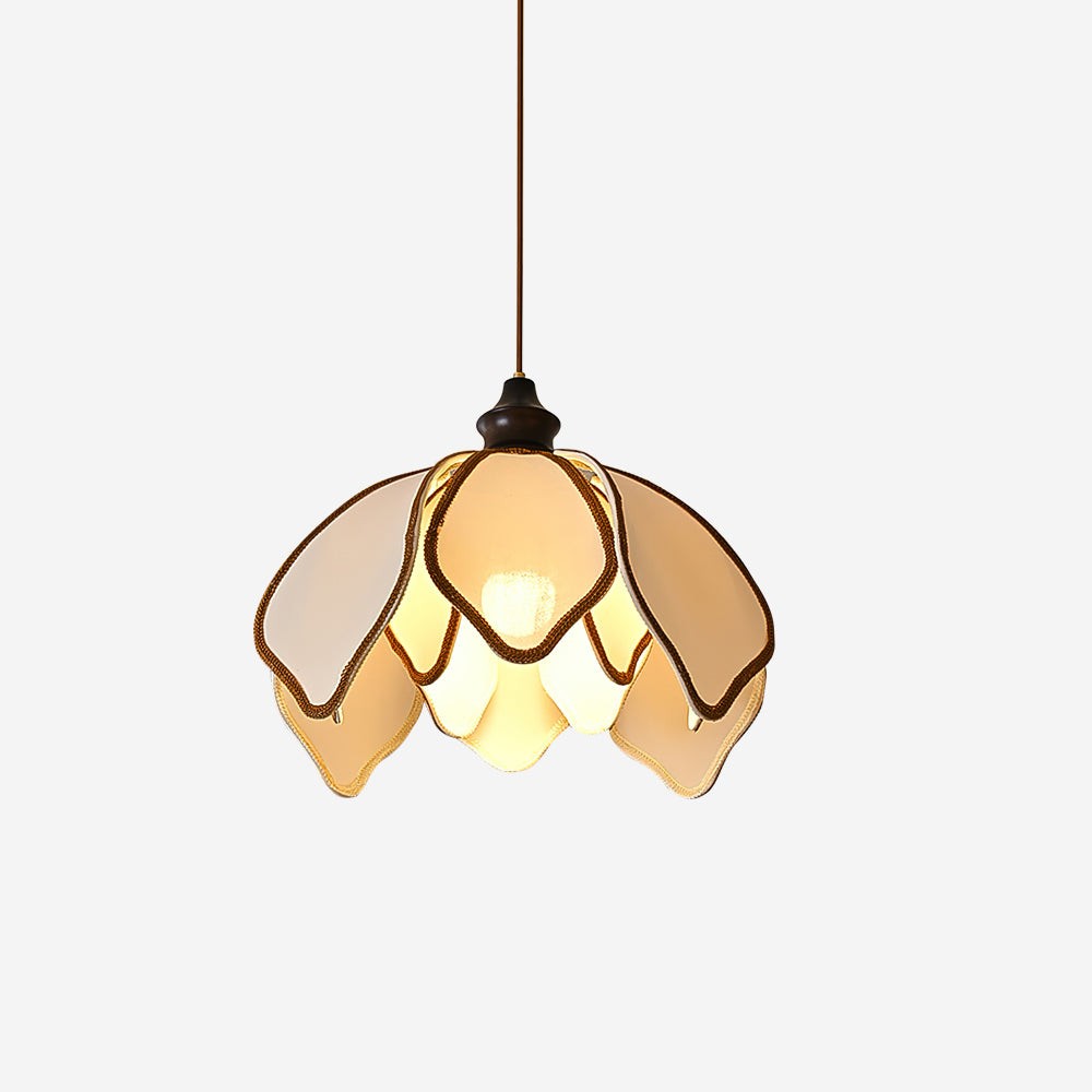 Vintage Cream Petal Pendant Lamp M122