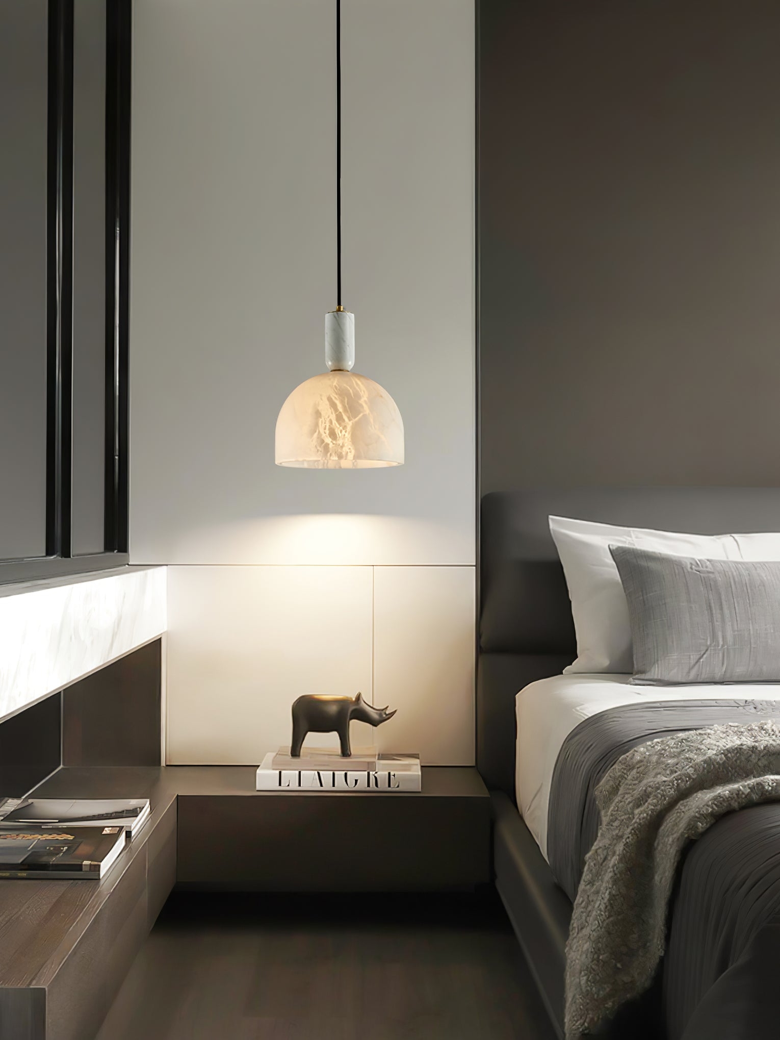 Blair Alabaster Pendant Light T1579