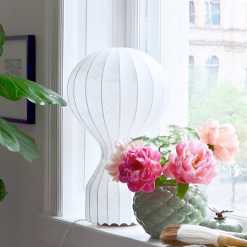 Gatto Table Lamp