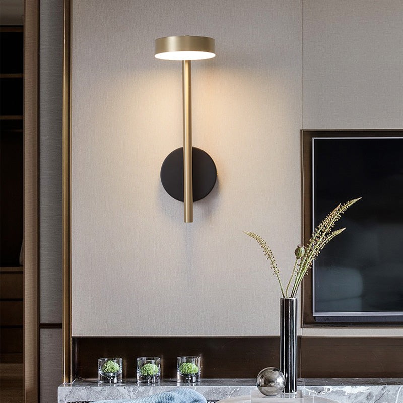 Italian Simple Round Metal Wall Lamp M557