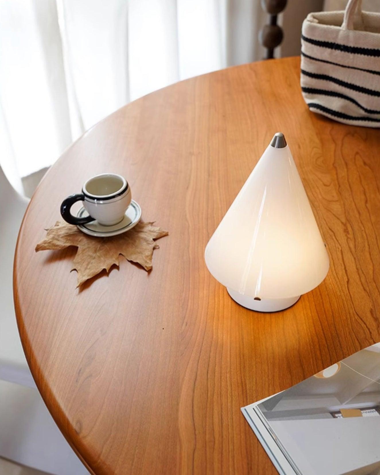 Spire-shaped Practical Fashionable Table Lamp M530
