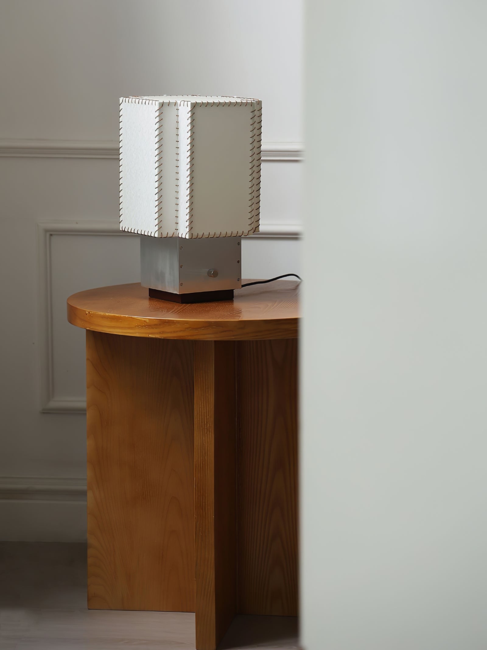 Tanu Stitch Table Lamp T427