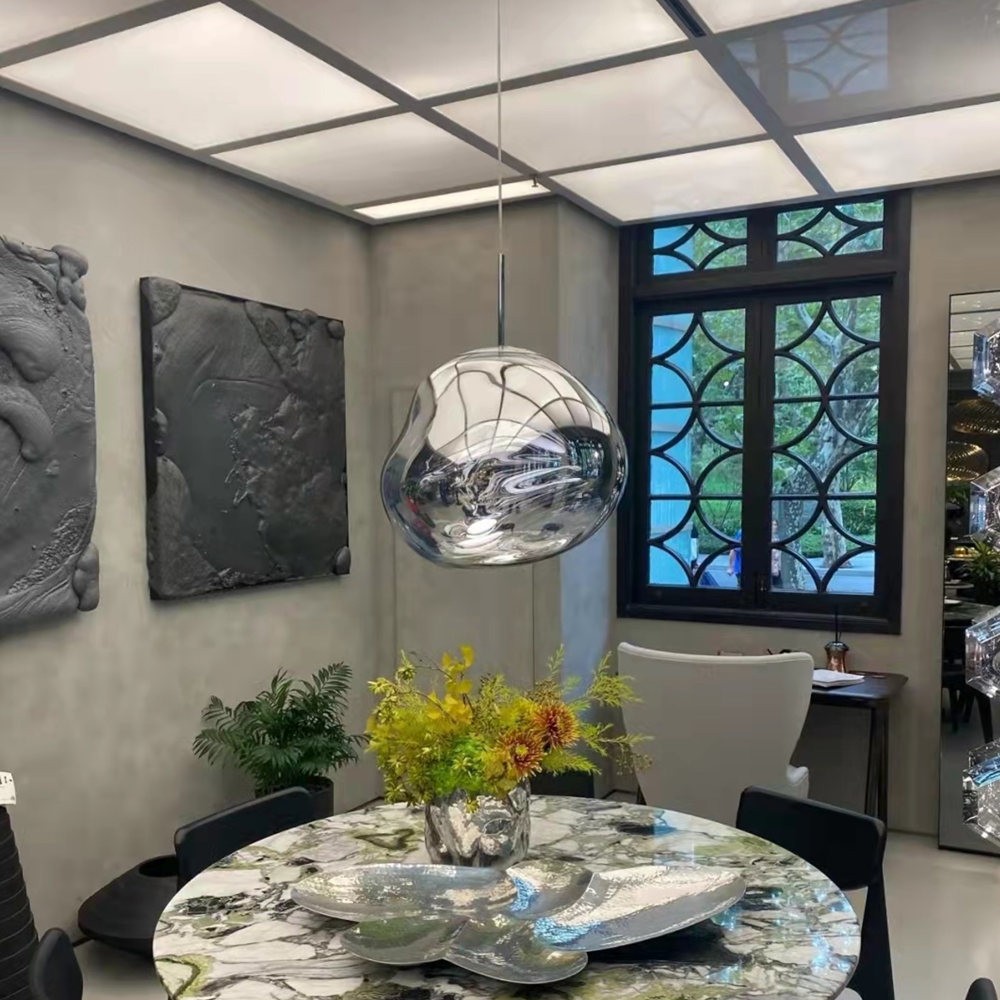 Glass Dynamic Pendant Light - Artistic Metallic Glow Pendant for Dining Area S54