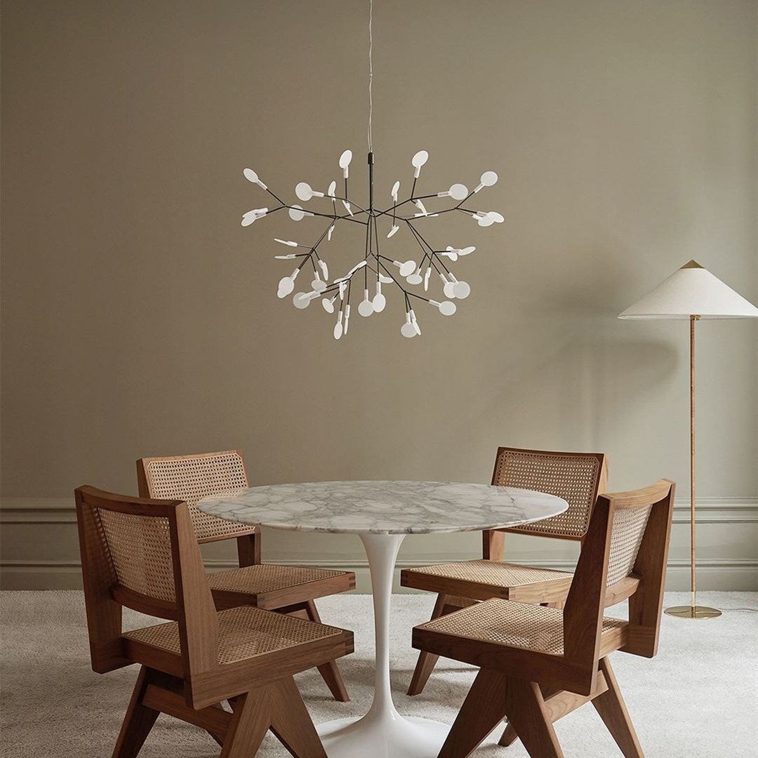 Floresta Chandelier – Artistic LED Chandelier for Residential Spaces