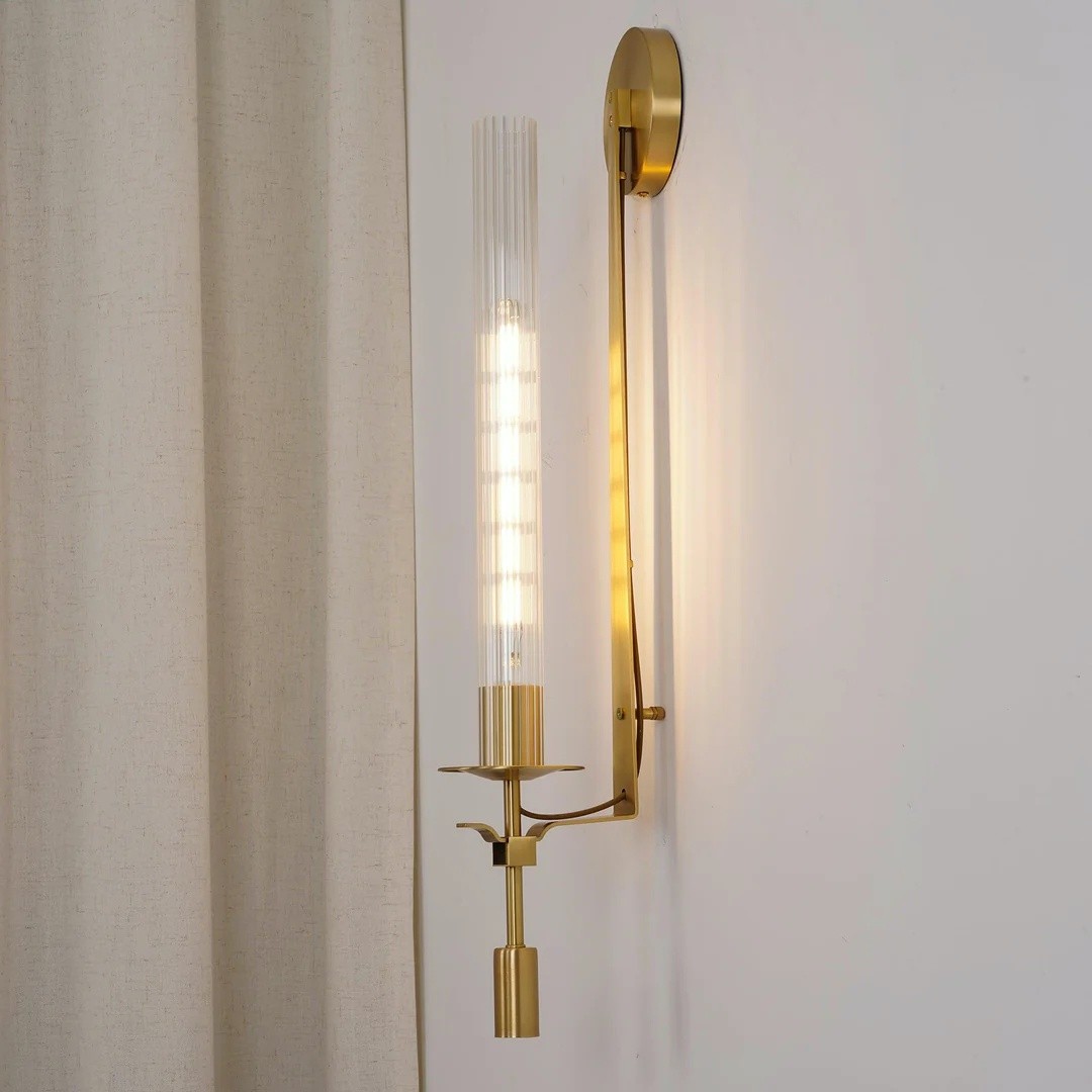 Ribbed Glass Wall Lamp with Slim Metal Base – Classic Meets Modern S229