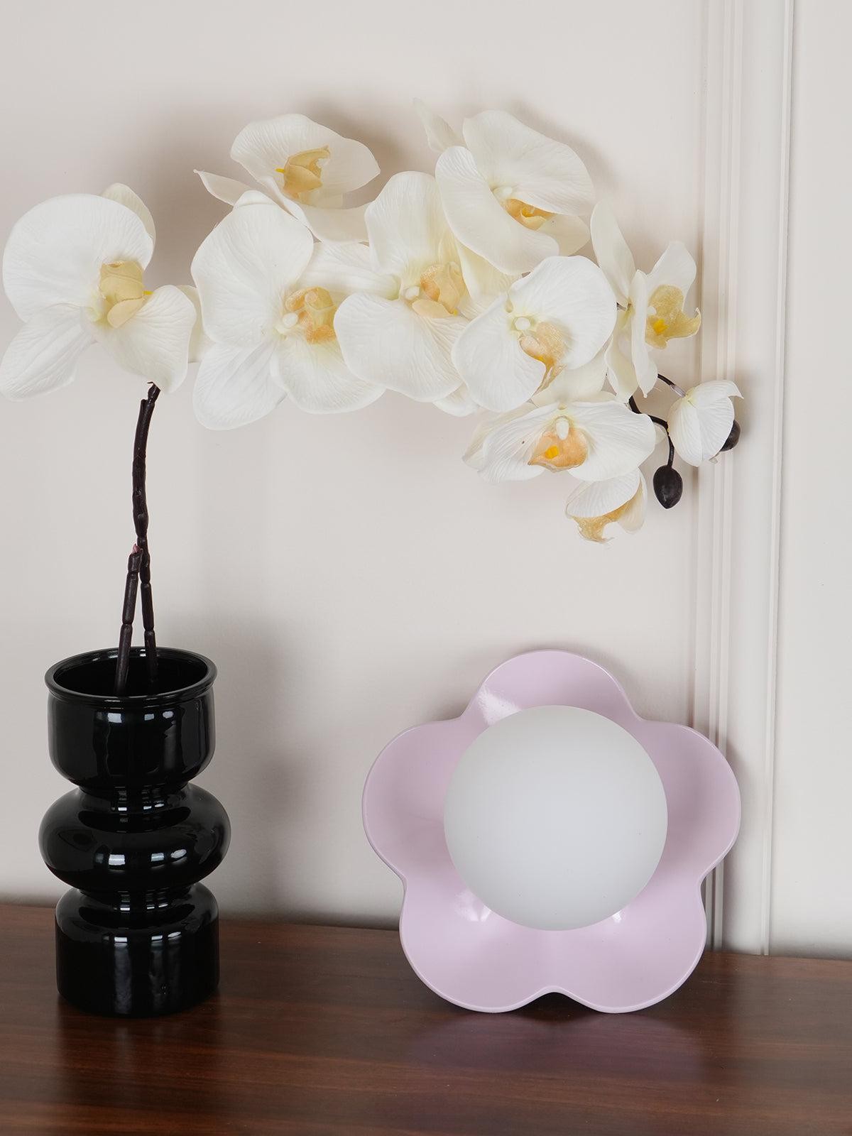 Floral Petal Wall Lamp - Nordic Sculptural Wall Light Living Room T129