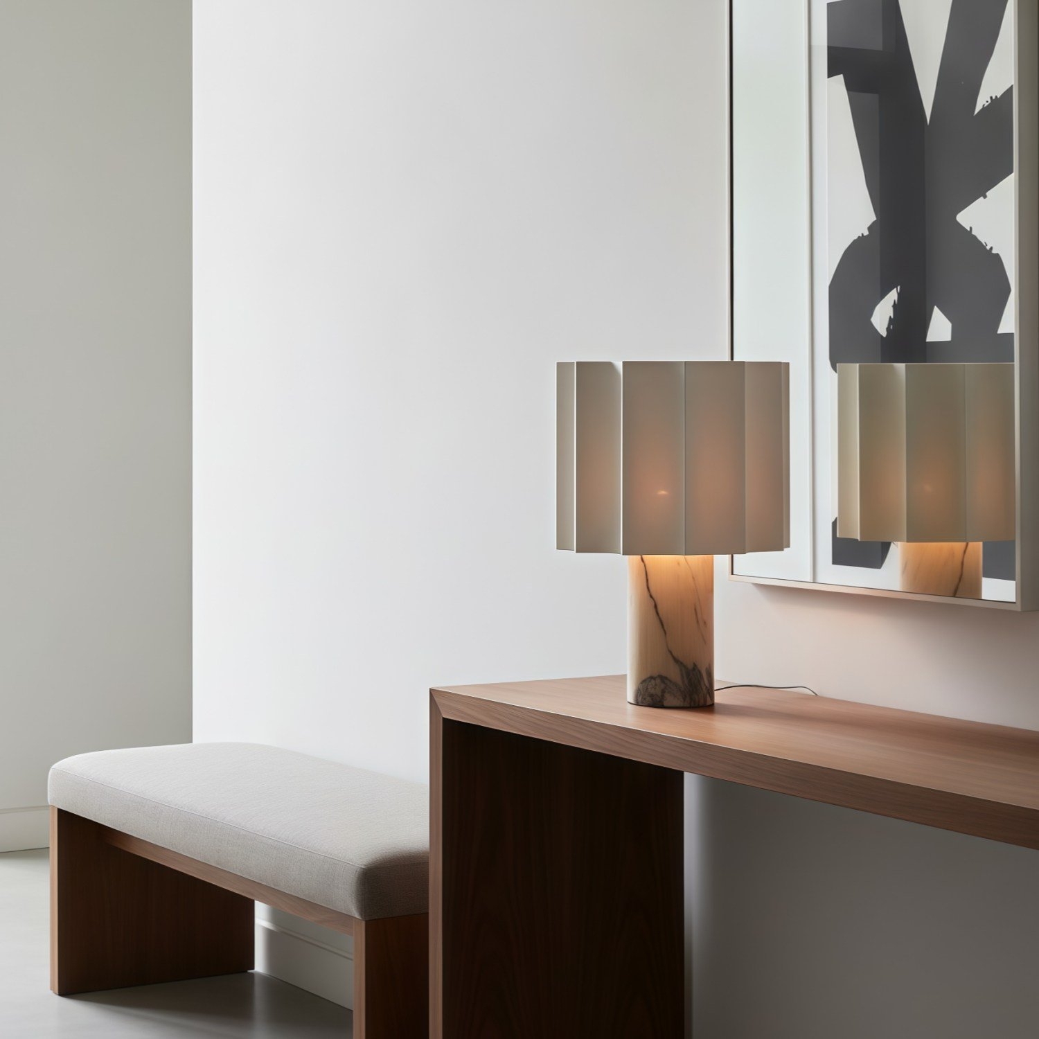 Cavilon Wide Fan Shade Table Lamp – Elegant Ambient Light for Interior T476