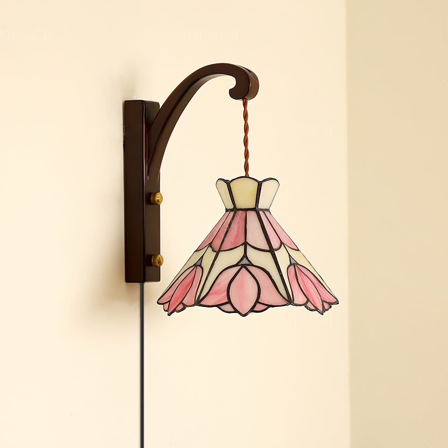Serena Tiffany Plug In Wall Lamp T1284