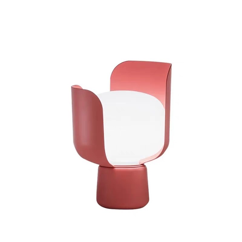 Blom Petal Glass Table Lamp