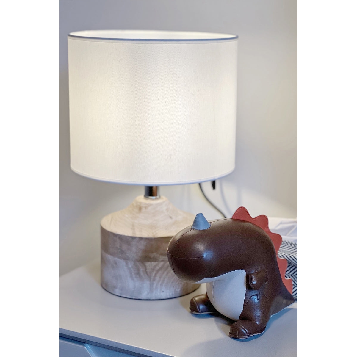 Surya Coast Table Lamp T1738