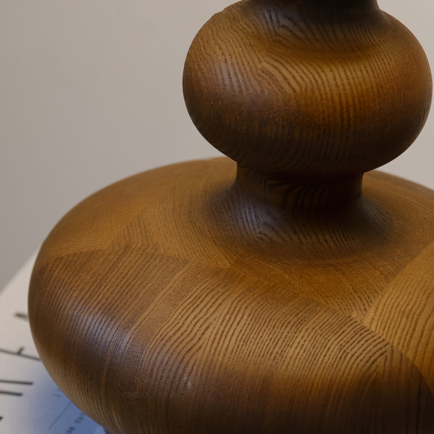 Nordic Retro Solid Wood Table Lamp M61