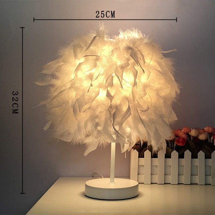 Decorative Feather Table Light For Bedroom