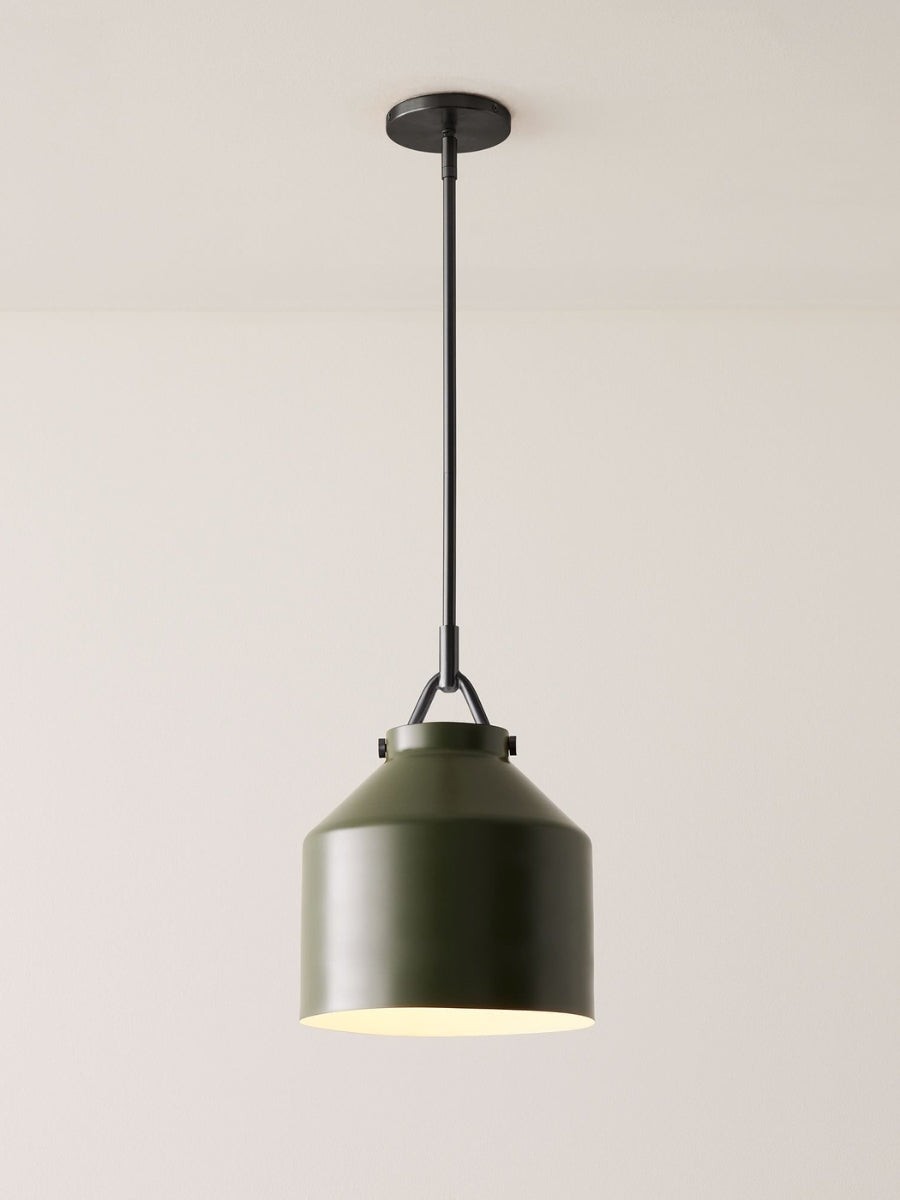 Nordic Minimalist Metal Pendant Light G89