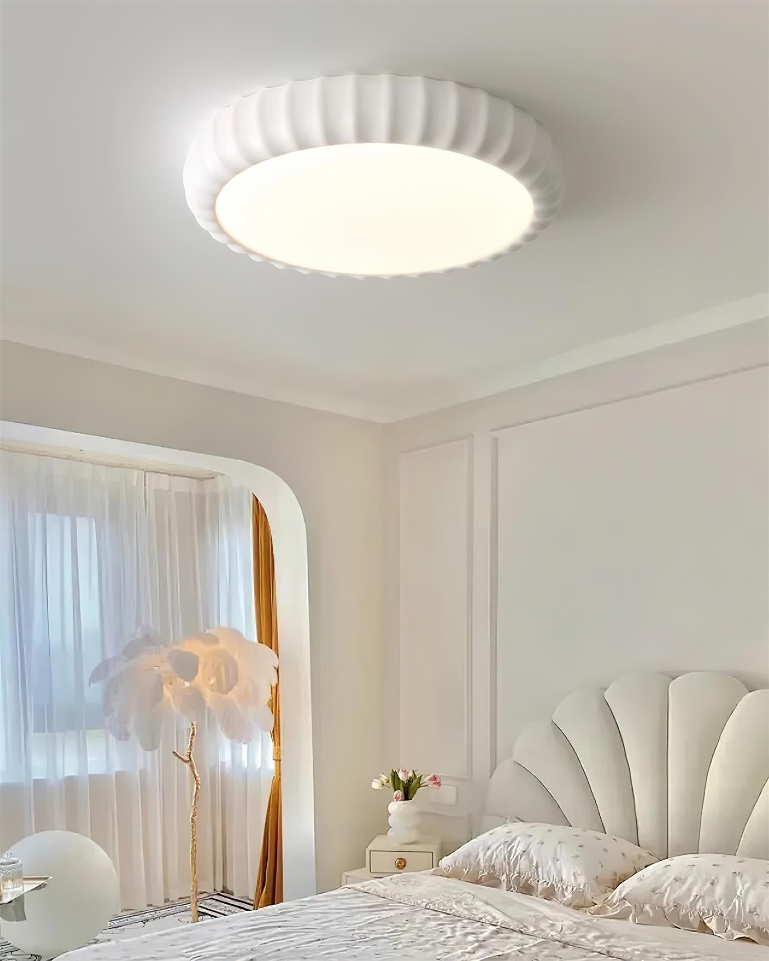 Simple Cream Style Wave Round Ceiling Light M145