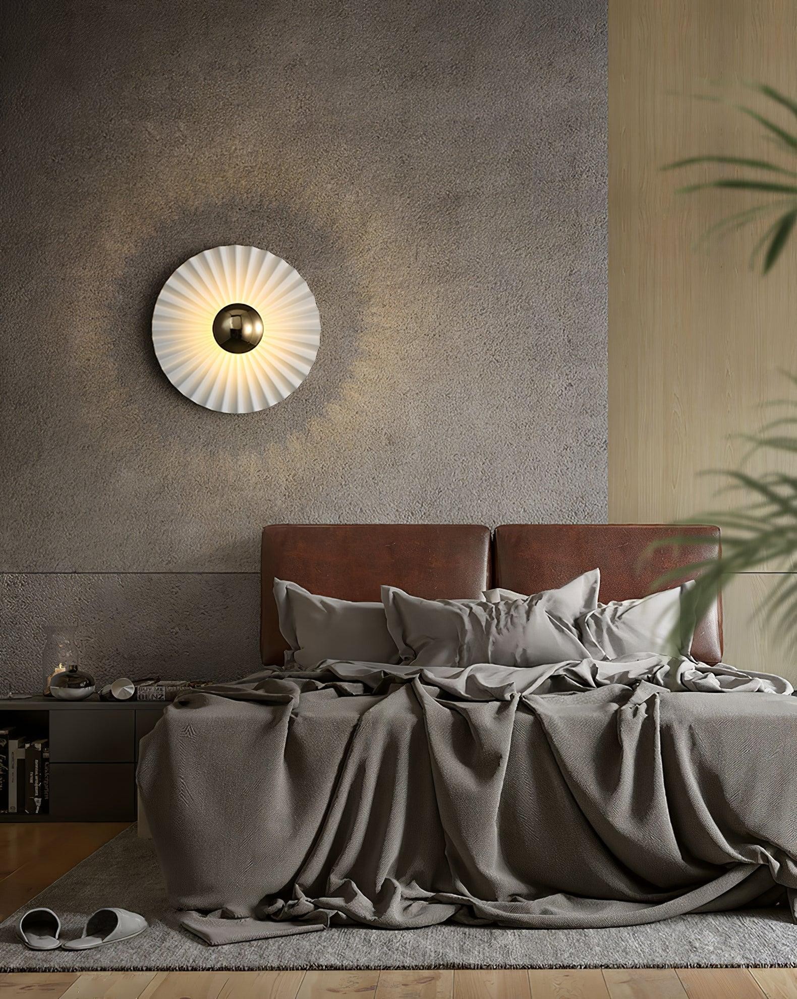 Modern Creative Scallop Wall Lamp M312