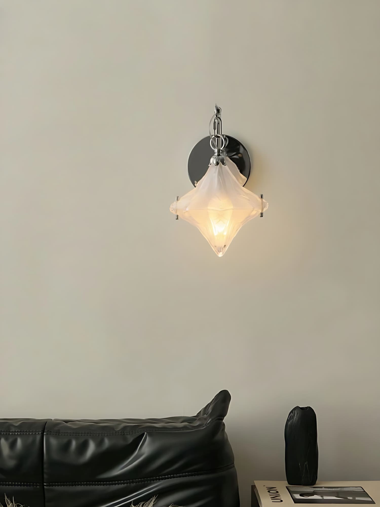 Art Deco Star Wall Sconce - Frosted Glass Light for Hallway - Astris Selene T439