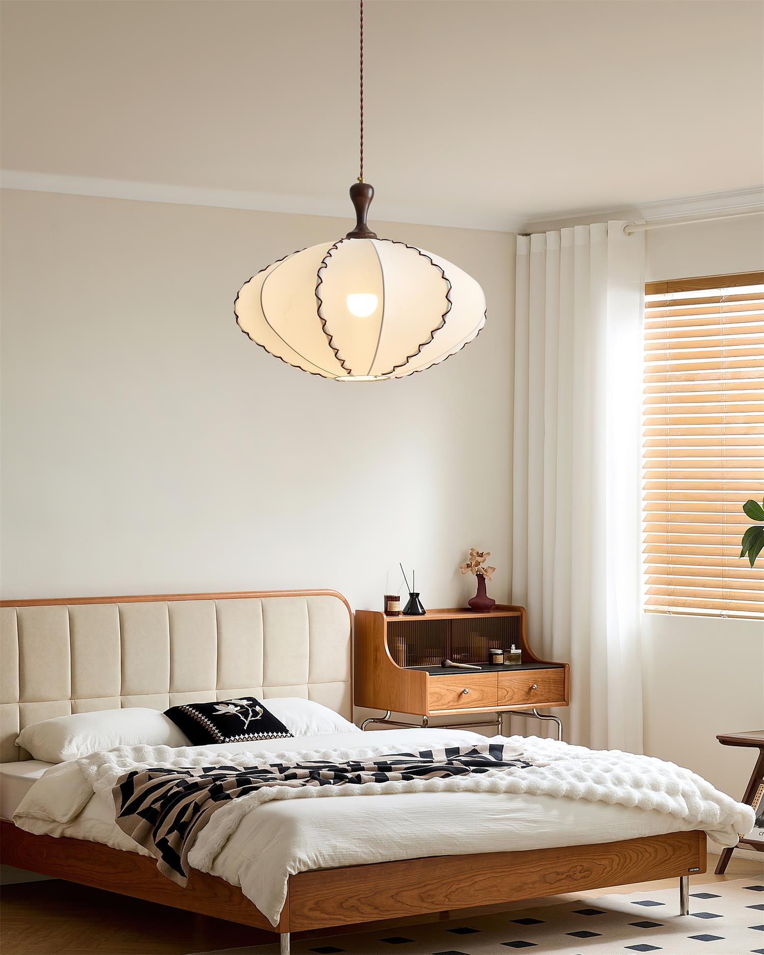 Lucian Pendant Lamp T1315
