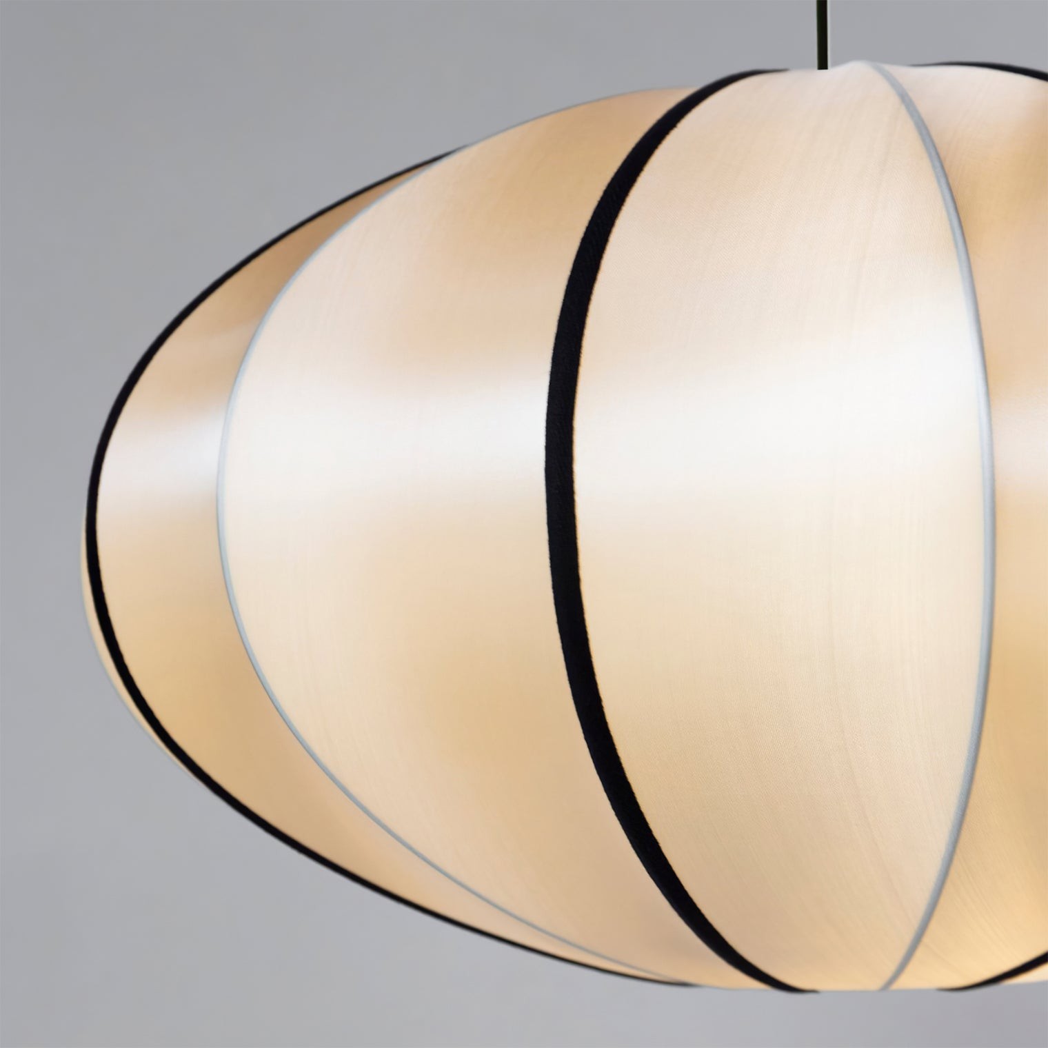 Vintage Silk Lantern Pendant Lamp M473