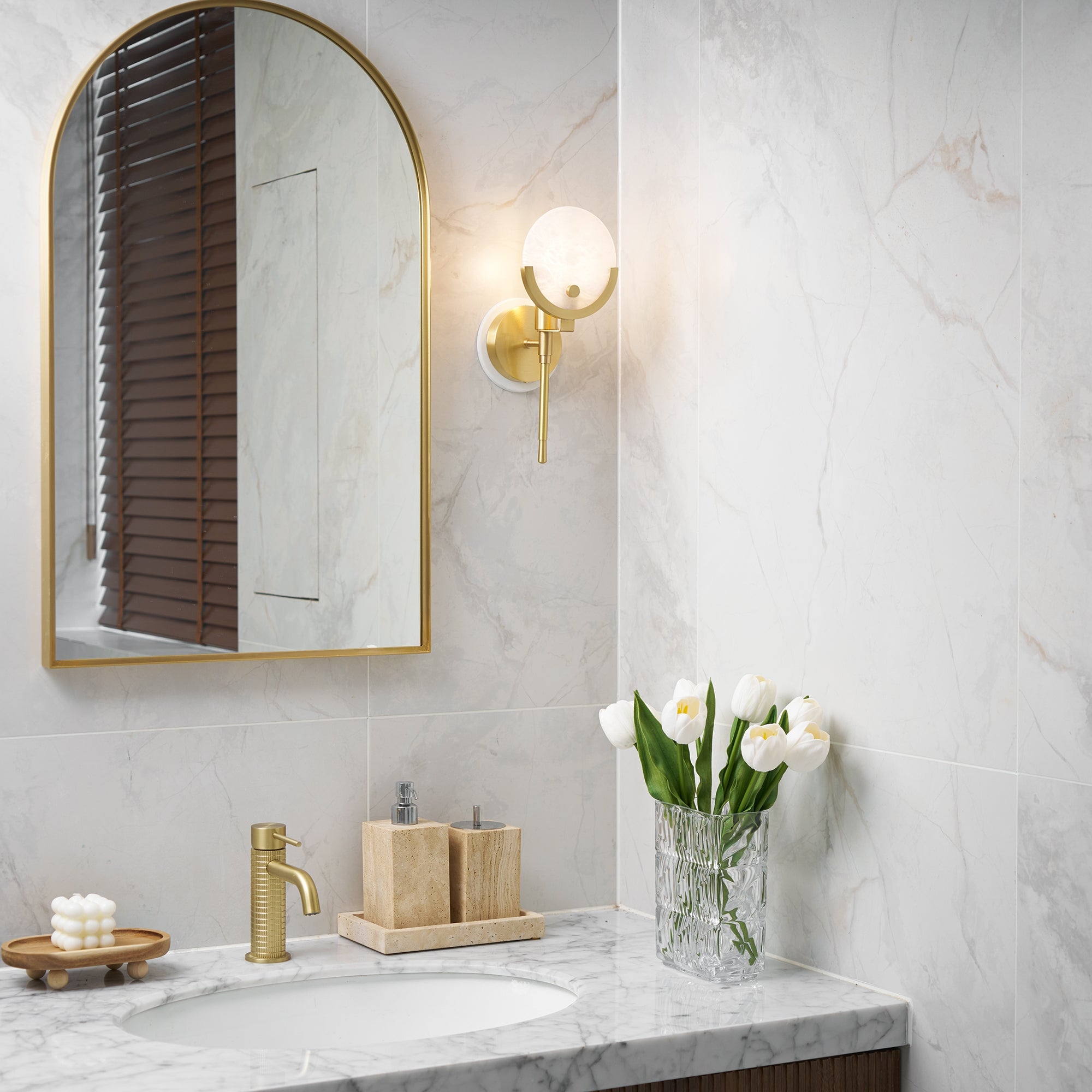 Ava Brass Alabaster Wall Lamp T1612