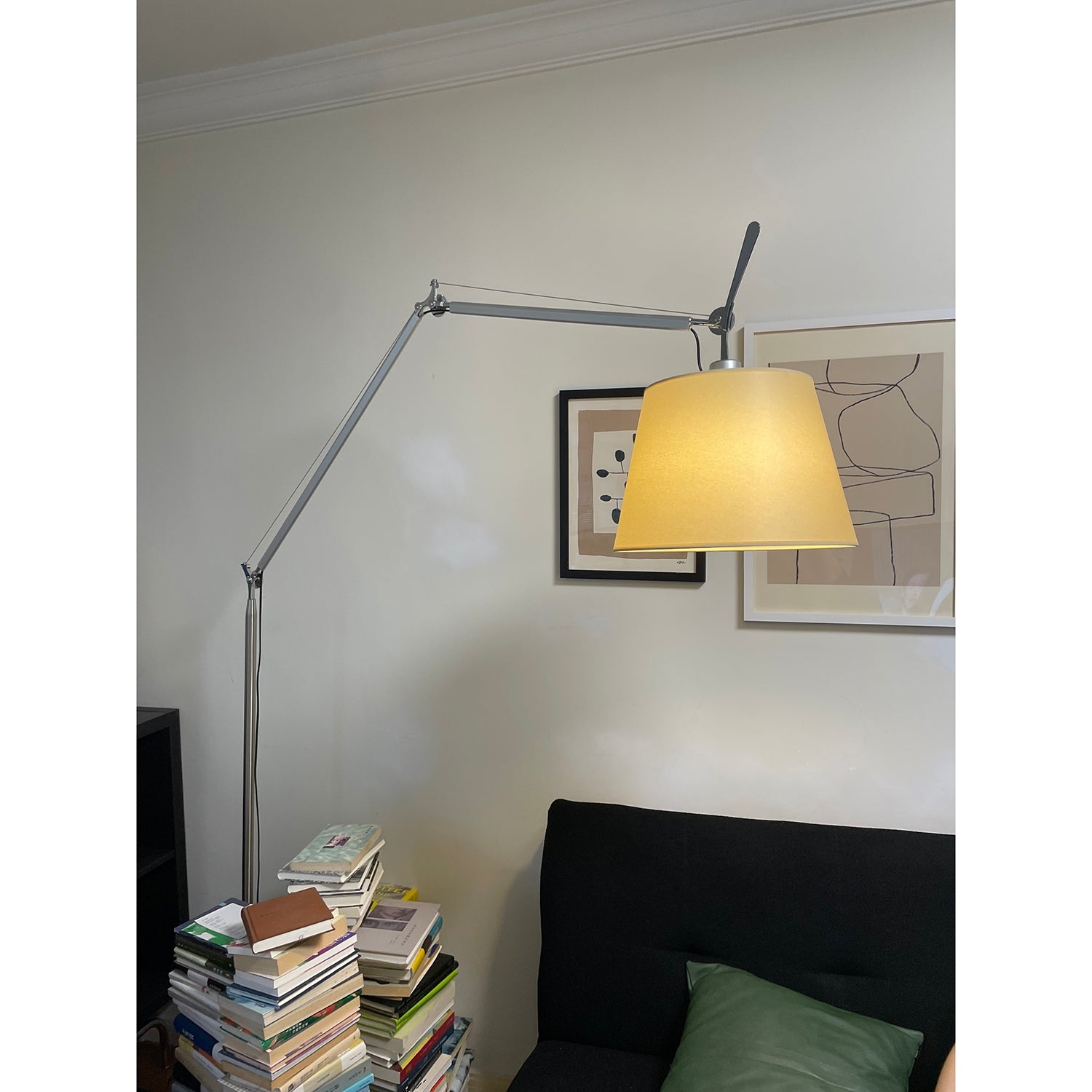 Velthea Floor Lamp T1937