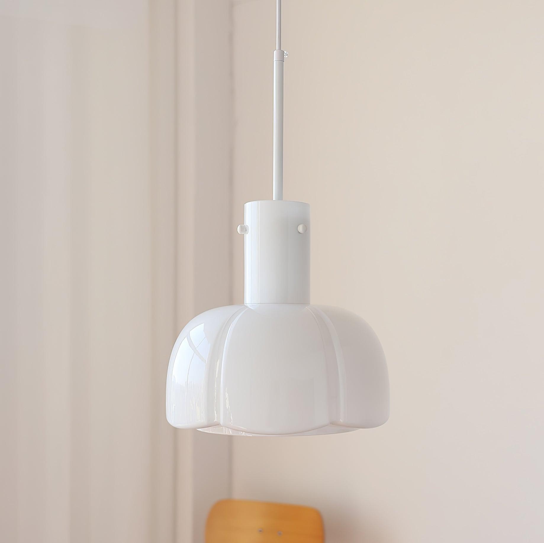 Medieval Style Glass Bud Pendant Lamp M352