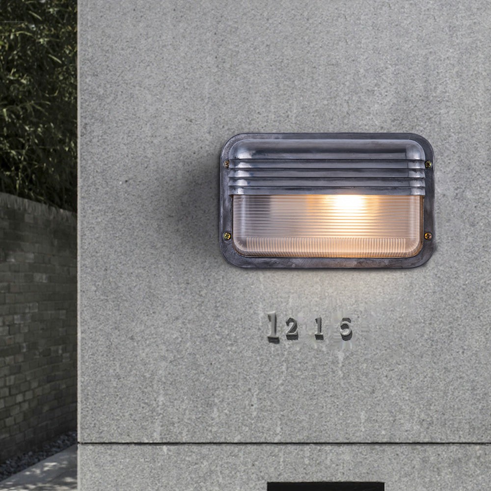 Vintage Industrial Style Waterproof Wall Sconce G48