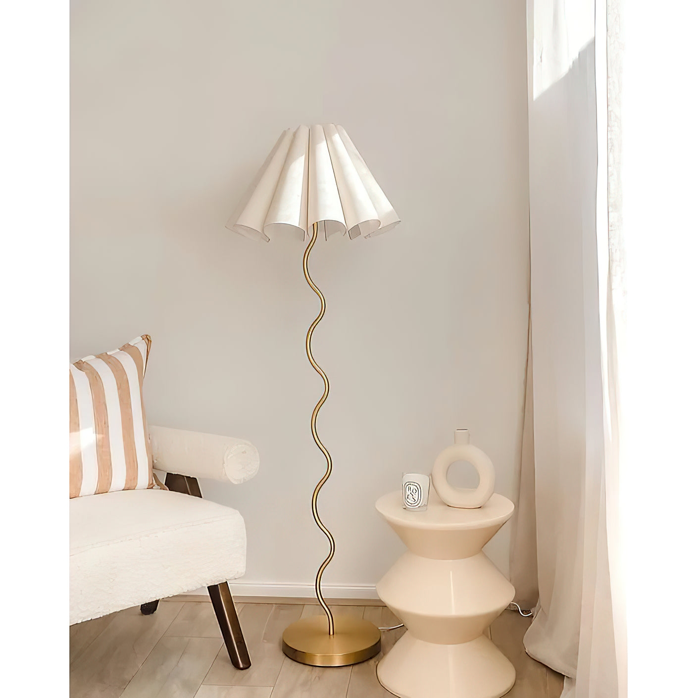 Cora Floor Lamp T1929